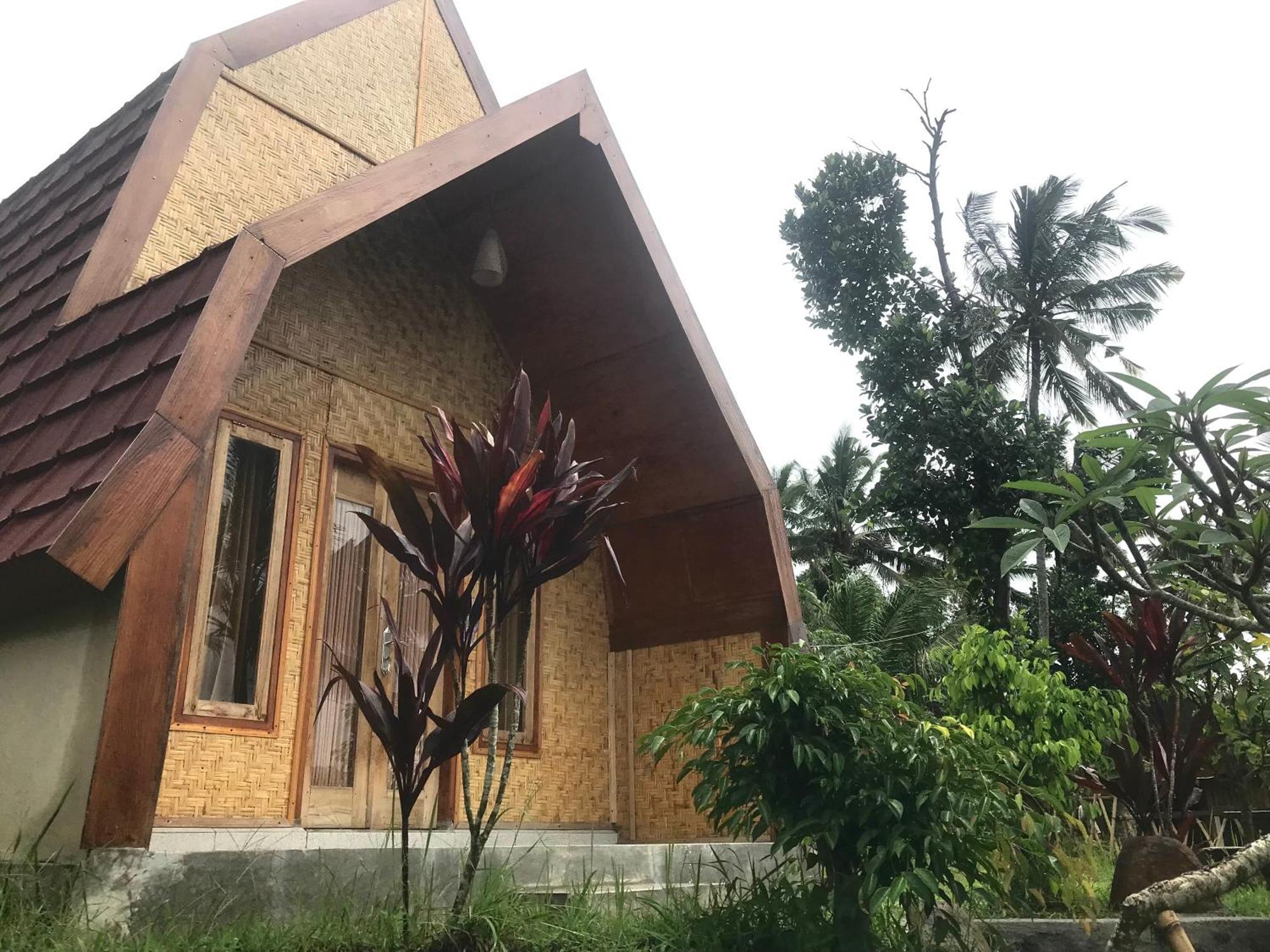 Bello Bungalow Batukliang المظهر الخارجي الصورة